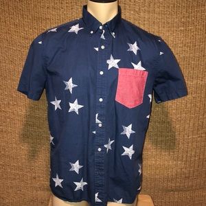 American Eagle Short Sleeve Button Down
